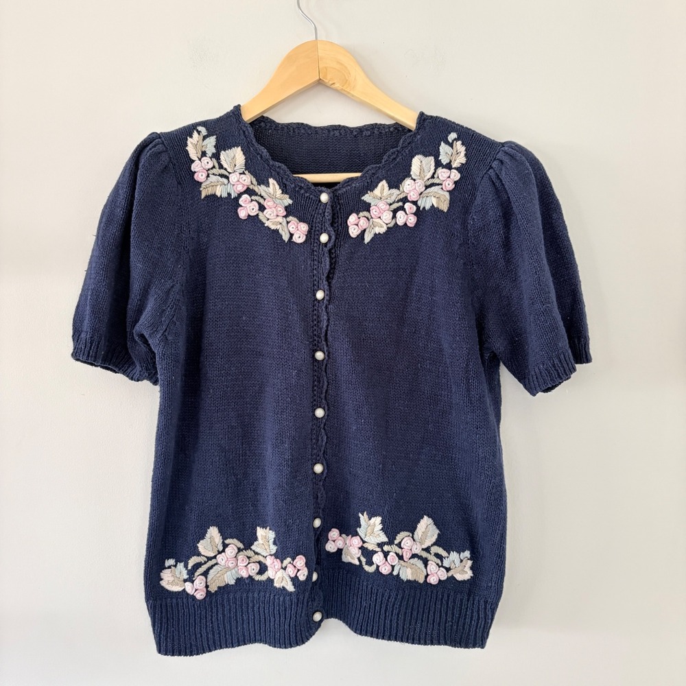 Vintage Navy Blue Floral Embroidered Short Sleeve Knit Cardigan Pearl Button
